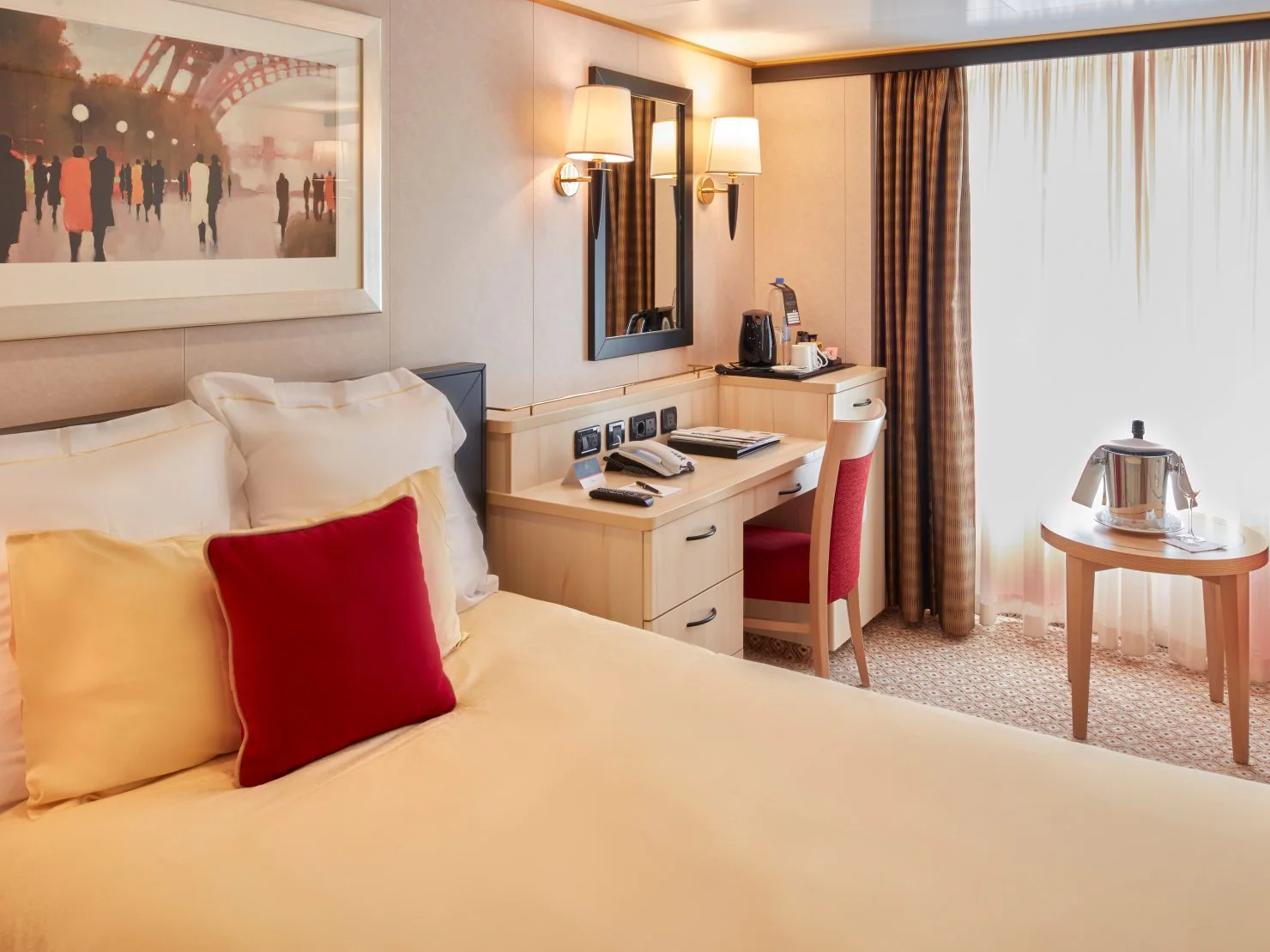 Single staterooms on Queen Elizabeth