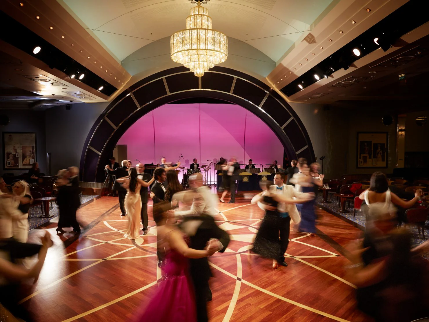 Dancing on Queen Mary 2